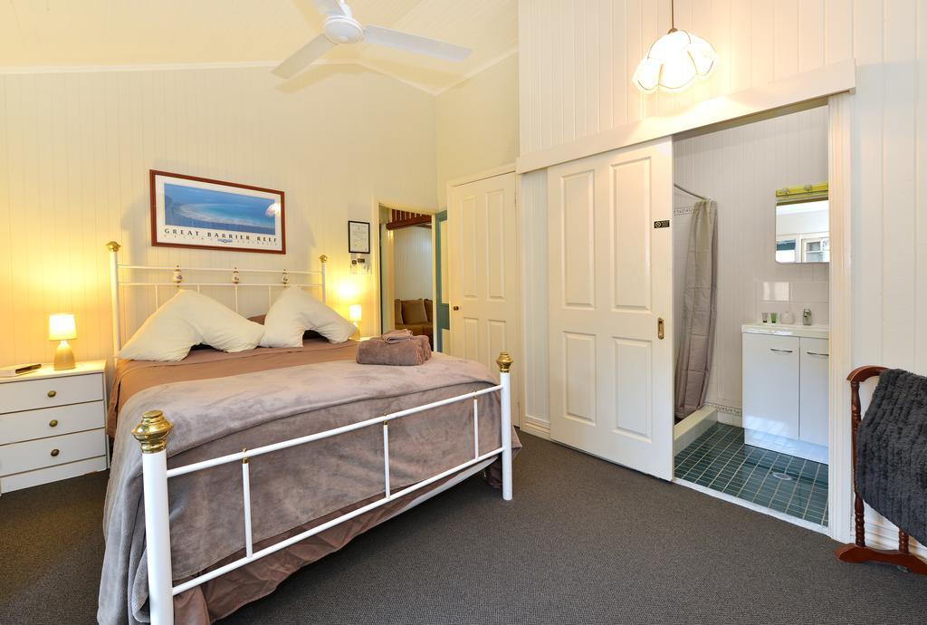 Lilybank Guest House Cairns Bilik gambar